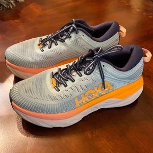 Barely Worn Hoka Bondi 7 One One